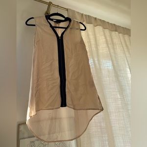 Silk blouse with black zipper cool detail. Size UK 8 from warehouse